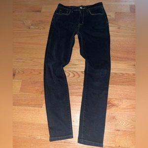 Free w purchase BDG high rise twig